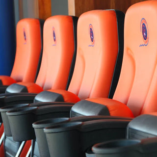 Het verschil tussen een stadionstoel en een business seat