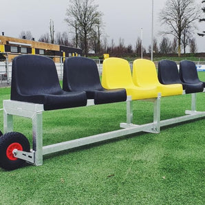 Veldbank verrijdbaar | Met kuipstoelen